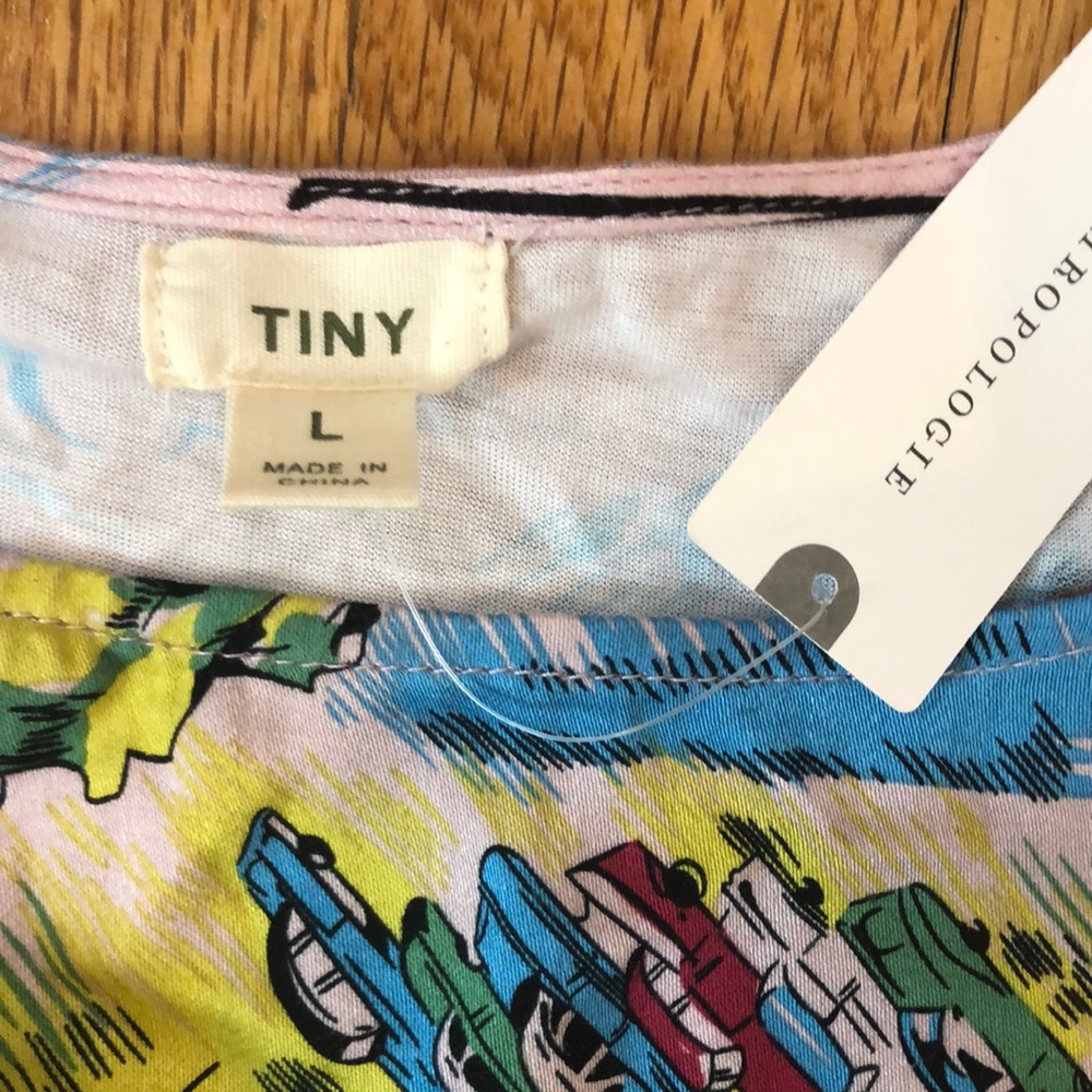 POSTCARD WRAP TOP L - Picture 6 of 11